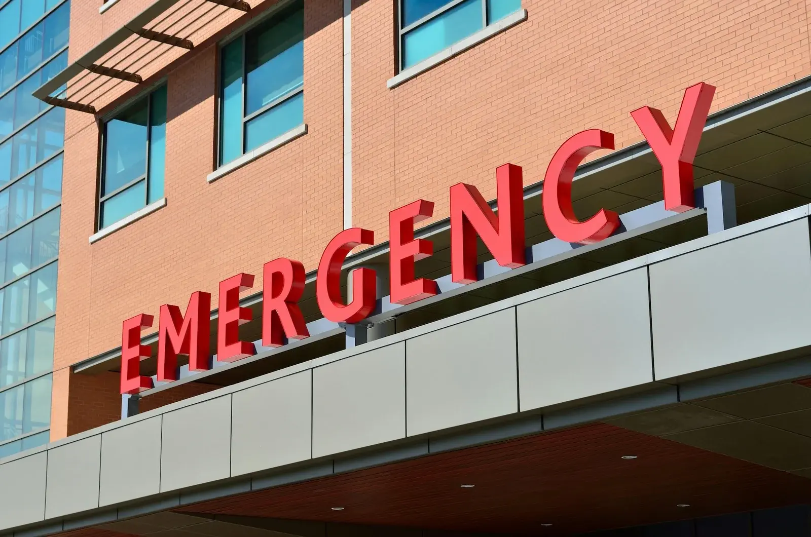 Ambulance station manager, sacked for anti-vaccination comments on Facebook, asks invalidation of “unreasonable” public health orders